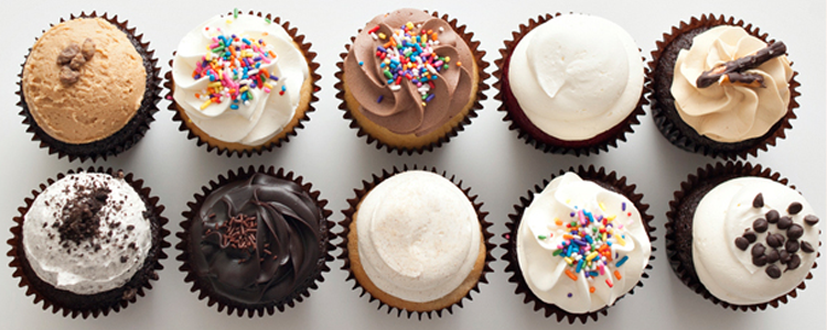 Chocolate and White Cupcakes